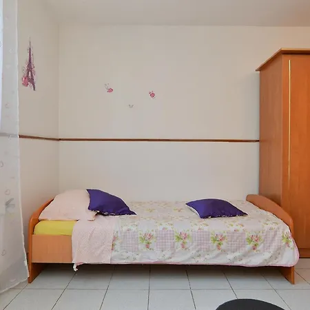 Apartment Fuer 4 Personen Ca 65 Qm In Pula-fondole, Istrien Istrische Riviera *