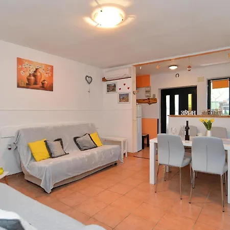 Apartment Fuer 4 Personen Ca 65 Qm In Pula-fondole, Istrien Istrische Riviera