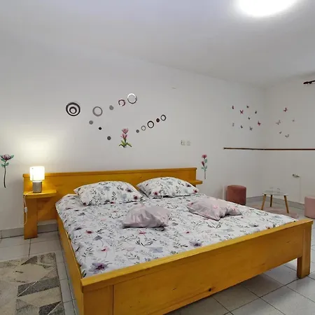 Fuer 4 Personen Ca 65 Qm In Pula-fondole, Istrien Istrische Riviera Lägenhet