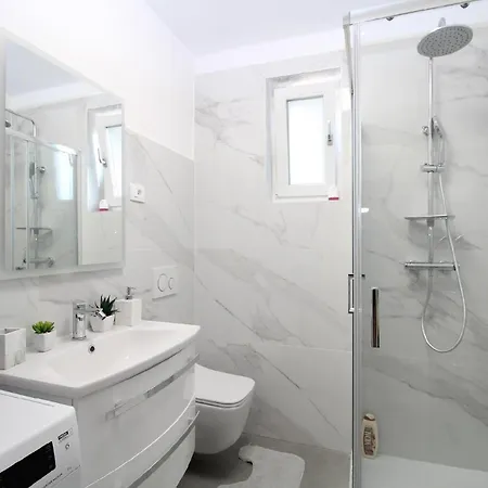 Apartment Fuer 4 Personen Ca 65 Qm In Pula-fondole, Istrien Istrische Riviera